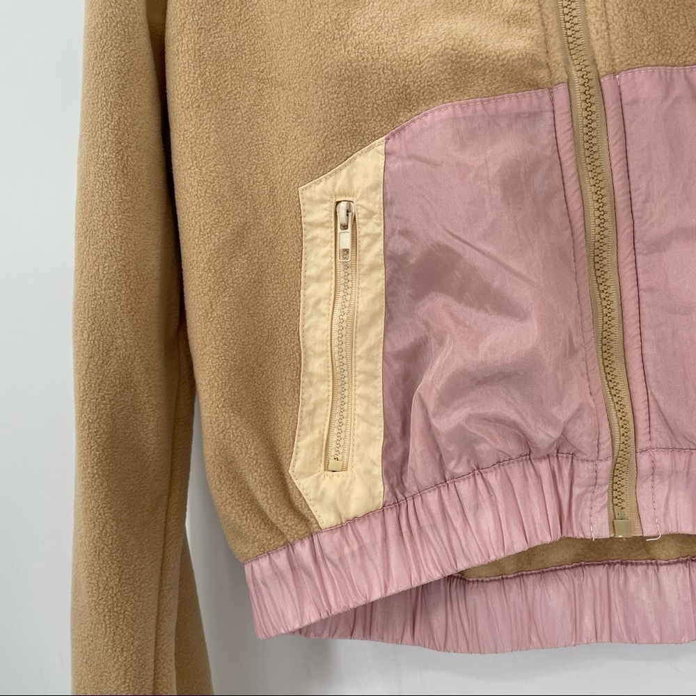 NEW! Pacsun Tan & Pink Fleece Jacket - Picture 9 of 12